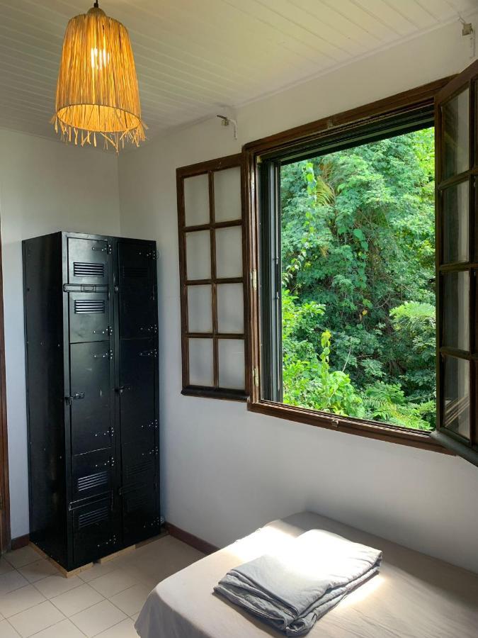 Top Hill Hostel- Martinique- Auberge Dortoir La Trinite Εξωτερικό φωτογραφία