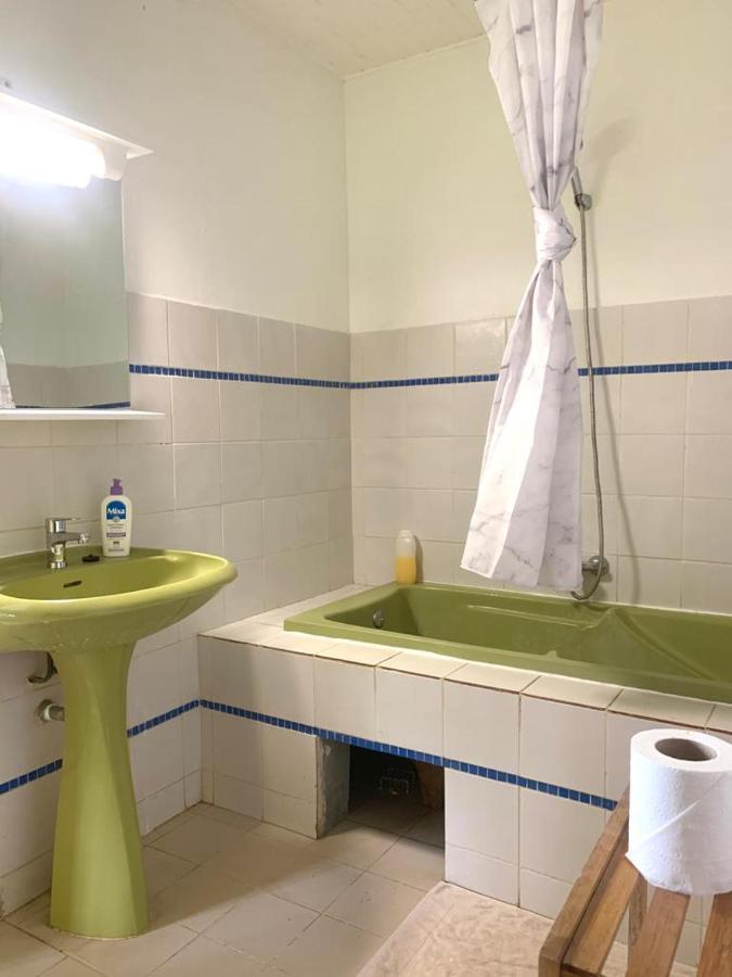 Top Hill Hostel- Martinique- Auberge Dortoir La Trinite Εξωτερικό φωτογραφία